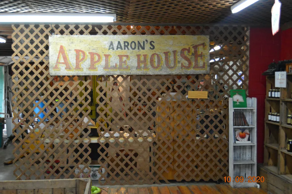 Aaron Family Orchards - Ellijayapplefestival.org